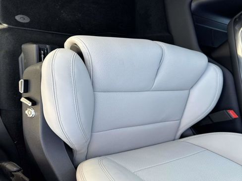 New 2026 Lincoln Navigator L Reserve AWD/4WD image 10