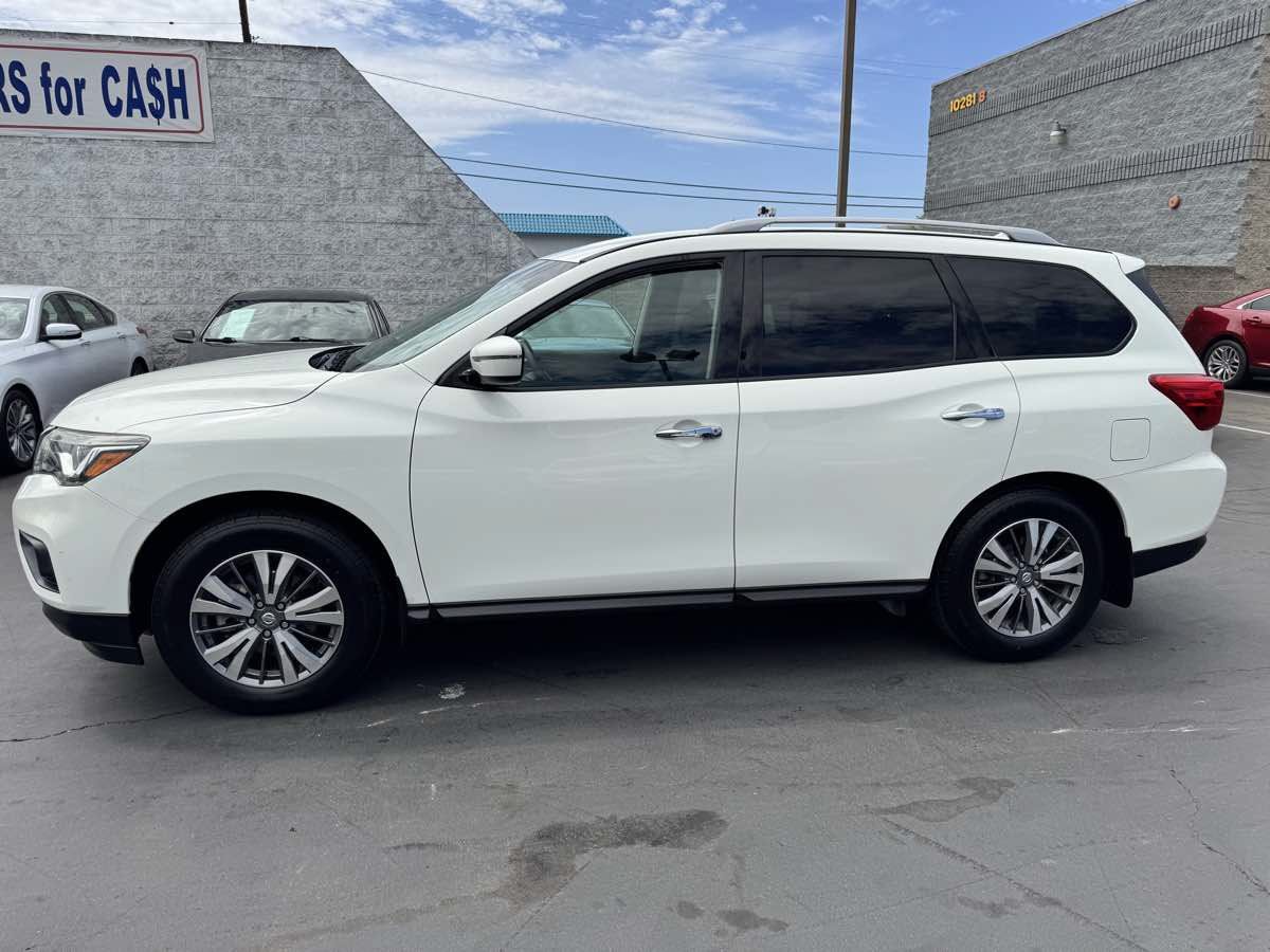 Used 2020 Nissan Pathfinder S FWD image 14