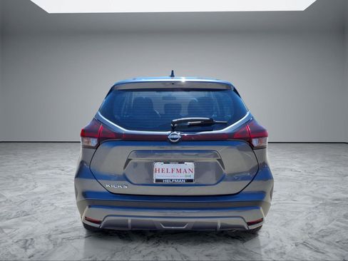 Used 2023 Nissan Kicks S FWD image 6