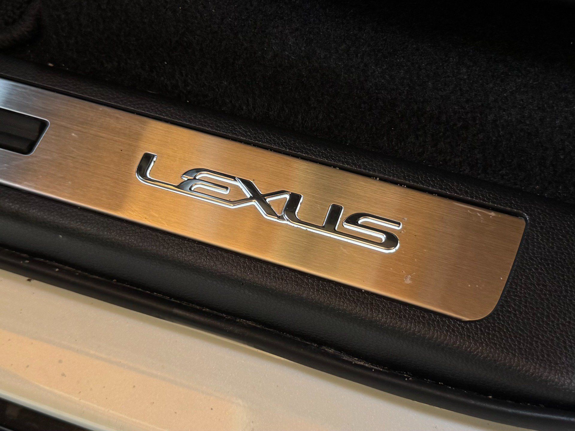 Used 2025 Lexus GX 550 w/ Cold Area Package AWD/4WD image 18