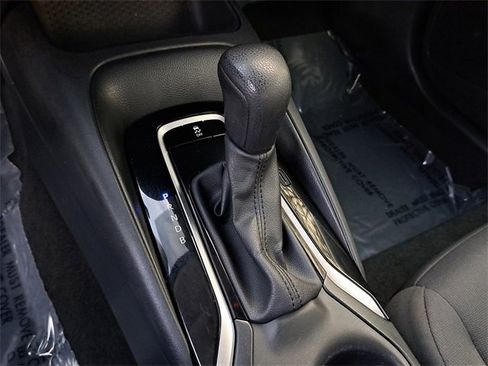 Used 2024 Toyota Corolla LE image 30