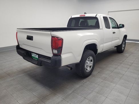 Used 2022 Toyota Tacoma SR RWD image 9