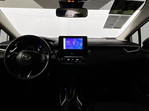 Used 2024 Toyota Corolla LE FWD image 29