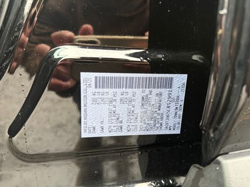 Certified 2025 Nissan Rogue S image 24