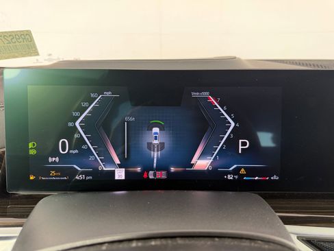 Certified 2024 BMW X5 sDrive40i w/ Premium Package image 28