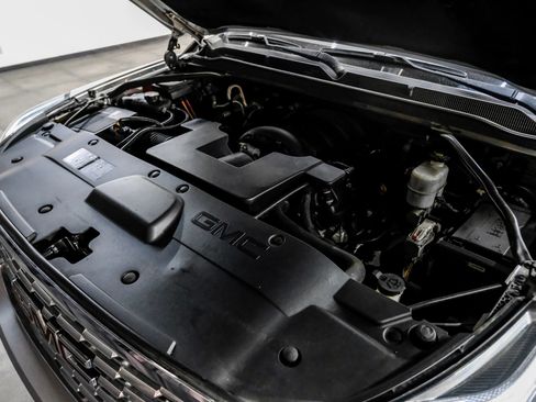 Used 2020 GMC Yukon XL Denali RWD image 59