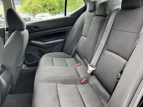 Used 2024 Nissan Altima 2.5 SV AWD/4WD image 14