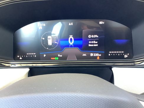 New 2025 Volkswagen Taos S image 20