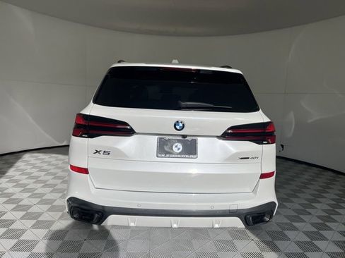 Used 2024 BMW X5 xDrive40i w/ M Sport Package image 6
