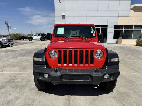 Used 2020 Jeep Wrangler Unlimited Sport S AWD/4WD image 2