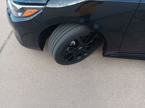 New 2025 Nissan Sentra SR w/ Midnight Edition image 34