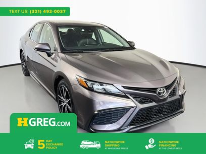 Used 2021 Toyota Camry SE w/ Carpet Mat Package (TMS)