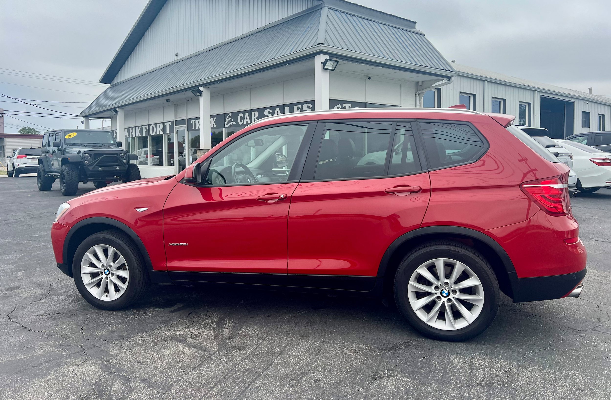 Used 2017 BMW X3 xDrive28i AWD/4WD image 8