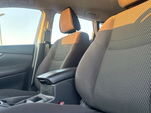 Used 2020 Nissan Rogue Sport S FWD image 44