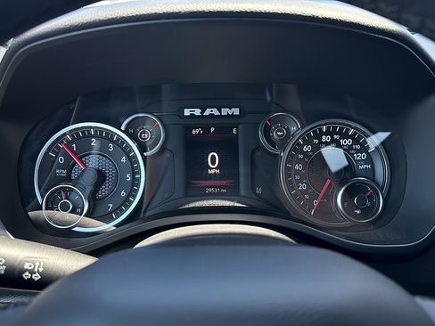 Used 2025 RAM 1500 Big Horn AWD/4WD image 13