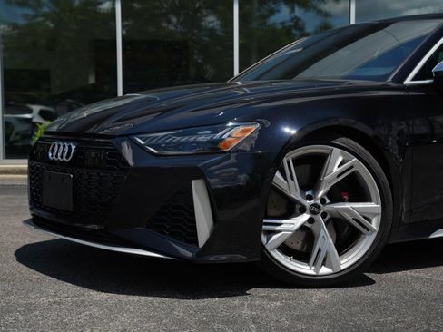 Used 2021 Audi RS 6 w/ Executive Package AWD/4WD image 4