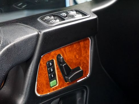 Used 2011 Mercedes-Benz G 55 AMG 4MATIC image 60