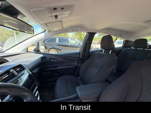Used 2017 Toyota Prius Two w/ Prius Two Safety Plus Package FWD image 7