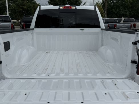 Used 2025 RAM 1500 Laramie w/ Sport Appearance Package AWD/4WD image 30