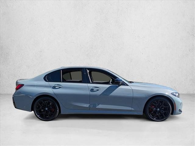 Used 2026 BMW 330i Sedan w/ M Sport Package RWD image 6