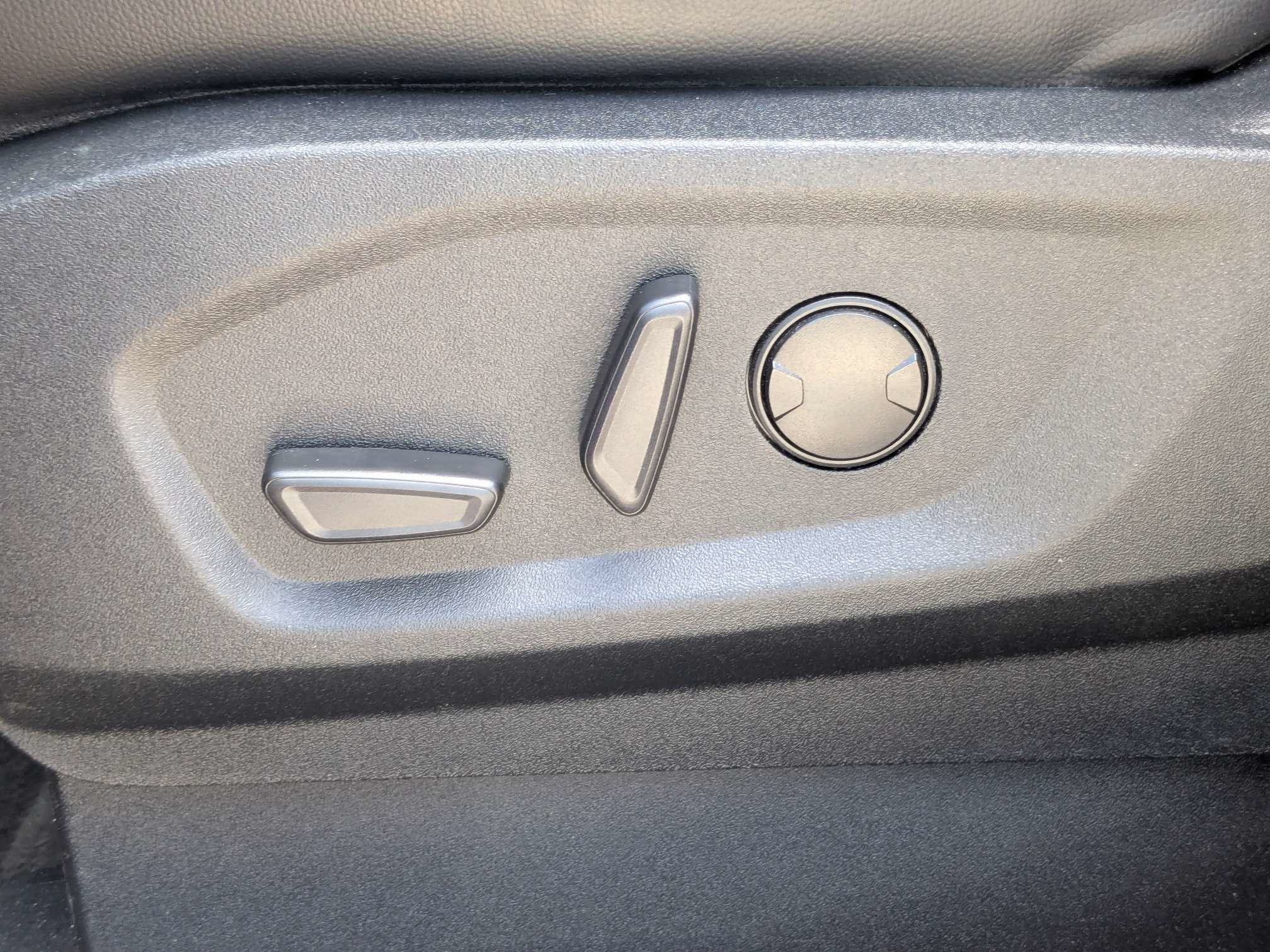 Used 2024 Ford Edge SEL AWD/4WD image 21