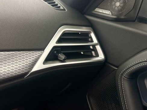 Used 2025 BMW M2 image 28