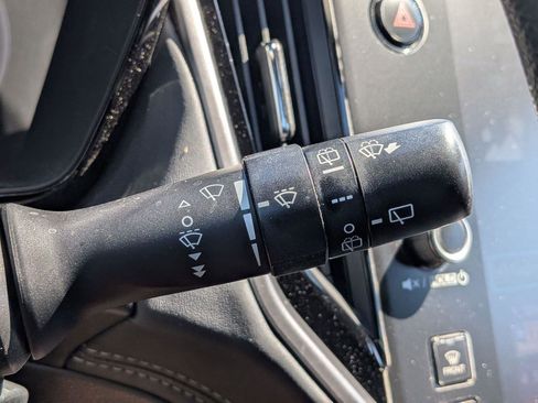 Used 2022 Subaru Outback Premium AWD/4WD image 22