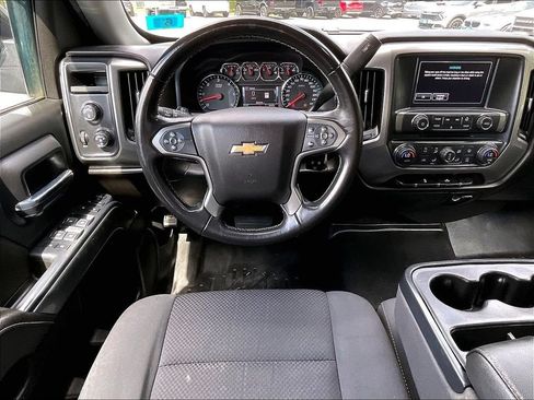 Used 2018 Chevrolet Silverado 1500 LT w/ All Star Edition AWD/4WD image 17