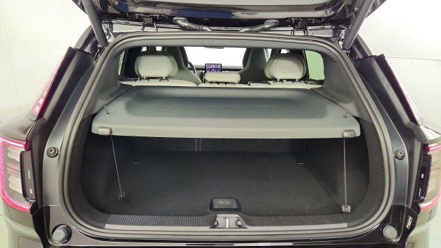 New 2026 Volvo EX30 Ultra w/ Protection Package AWD/4WD image 35