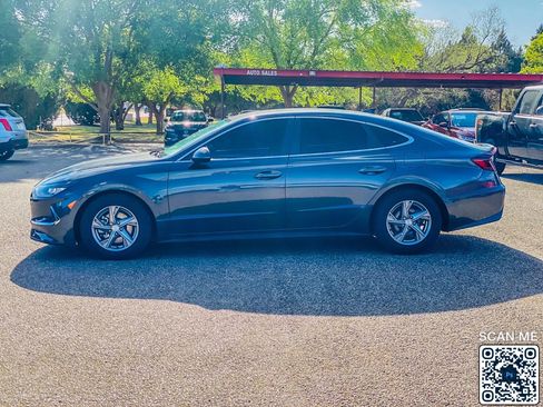 Used 2021 Hyundai Sonata SE w/ Preferred Accessory Package image 5