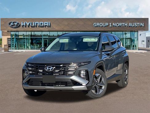 New 2025 Hyundai Tucson SEL image 3