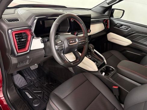 Used 2026 GMC Canyon AT4X AWD/4WD image 17