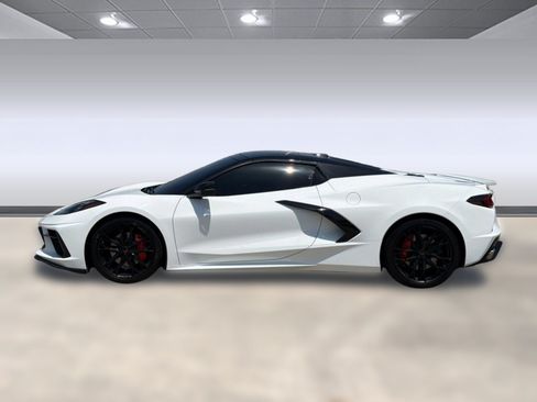 Certified 2023 Chevrolet Corvette Stingray Premium Conv w/ 3LT RWD image 2