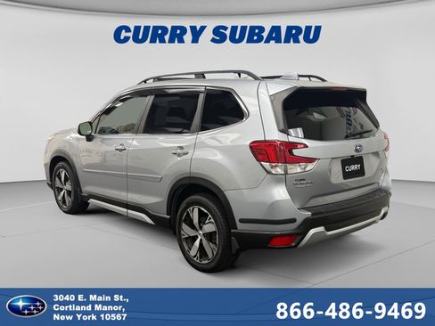 Used 2019 Subaru Forester Touring AWD/4WD image 3