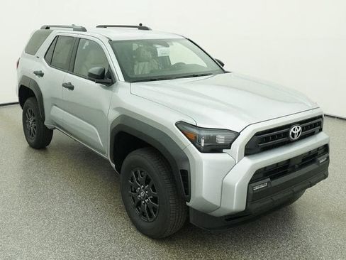Used 2026 Toyota 4Runner SR5 AWD/4WD image 10