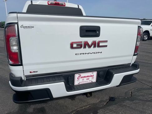 Used 2022 GMC Canyon Elevation Standard w/ Convenience Package image 12