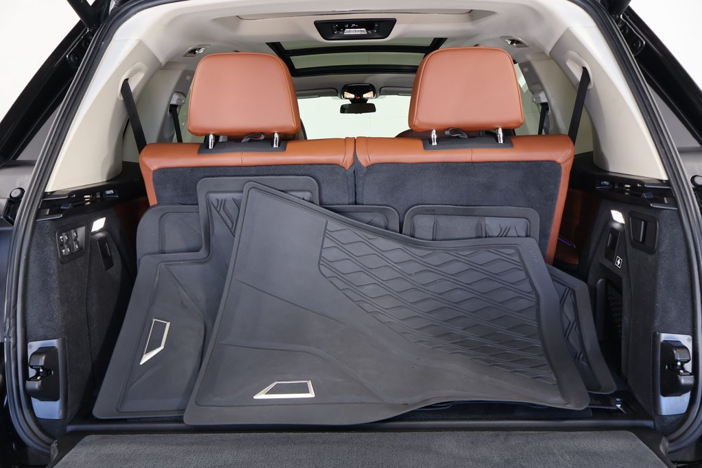 Used 2019 BMW X7 xDrive40i w/ Luxury Seating Package AWD/4WD image 14