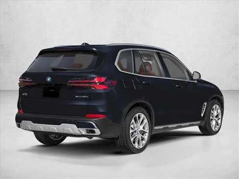 New 2026 BMW X5 xDrive50e w/ M Sport Package image 2