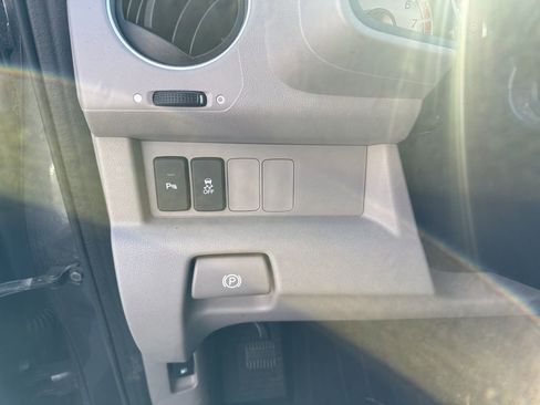 Used 2014 Honda Pilot Touring image 9