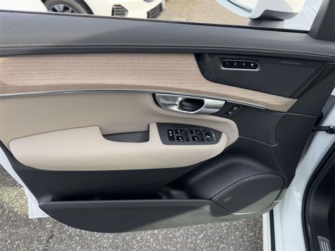 Used 2026 Volvo XC90 B6 Plus w/ Protection Package image 14