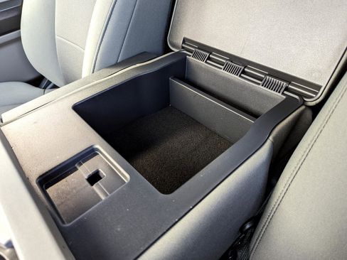 Used 2022 Ford F250 XL w/ Power Equipment Group image 26