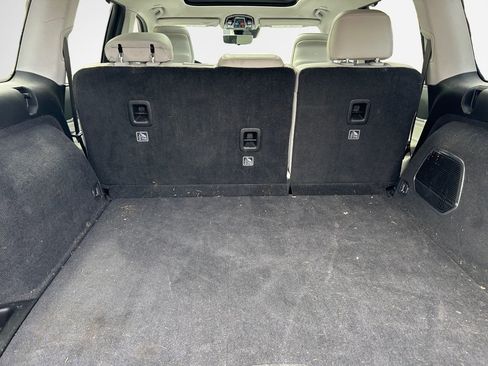 Certified 2022 Jeep Grand Cherokee Overland w/ Luxury Tech Group IV image 27