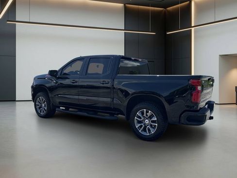Used 2023 Chevrolet Silverado 1500 RST w/ Z71 Off-Road Package AWD/4WD image 3