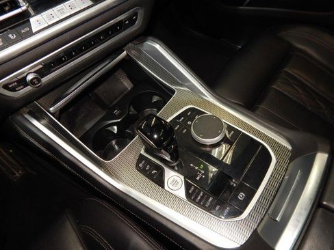 Used 2023 BMW X6 xDrive40i w/ M Sport Package image 24