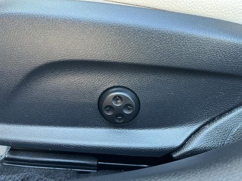 Used 2016 Mercedes-Benz C 300 Luxury image 14