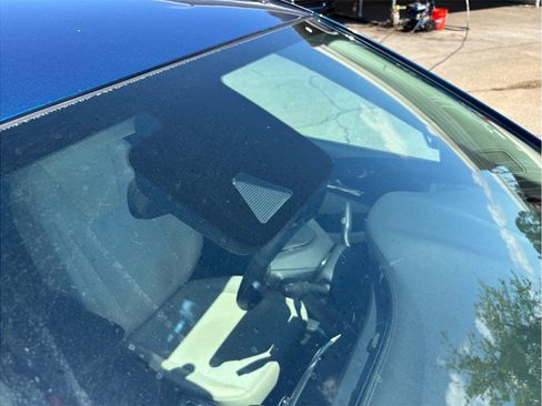 Used 2021 Buick Encore GX Select image 12