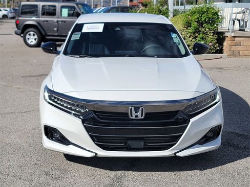 Used 2022 Honda Accord Sport Special Edition image 2