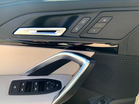 New 2025 BMW X1 xDrive28i w/ Technology Package image 10