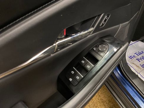 Certified 2023 MAZDA CX-30 AWD 2.5 S w/ Preferred Package image 3