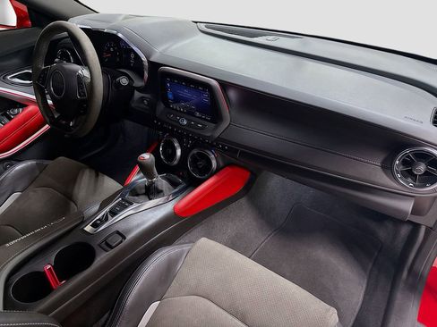 Used 2023 Chevrolet Camaro SS RWD image 28